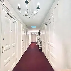 2* Hotell Senate